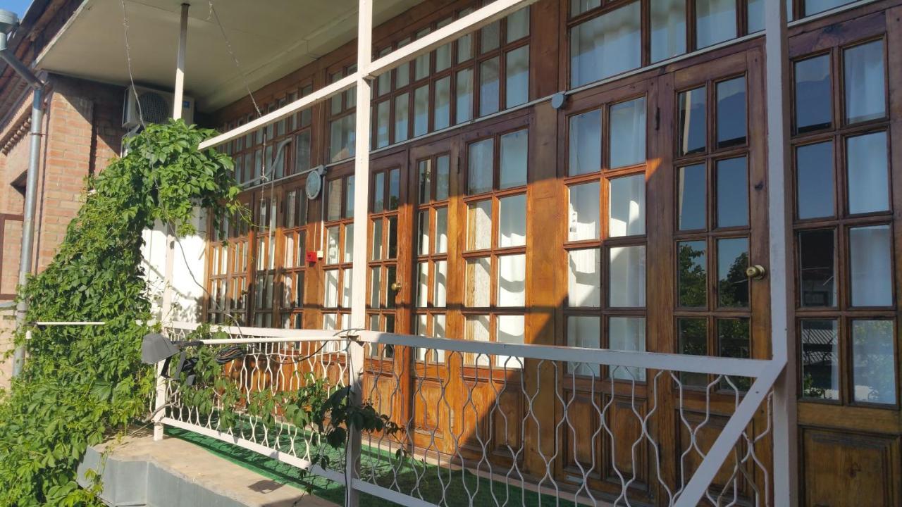 Gulnara Guesthouse Taskent Exterior foto